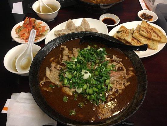 Han Ji Lao Hu Noodle Shop